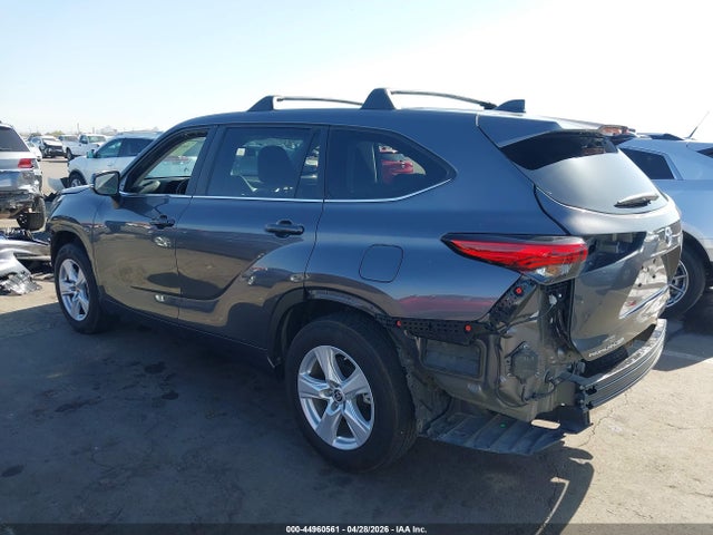 5TDKDRAH0PS510071 Toyota Highlander Le