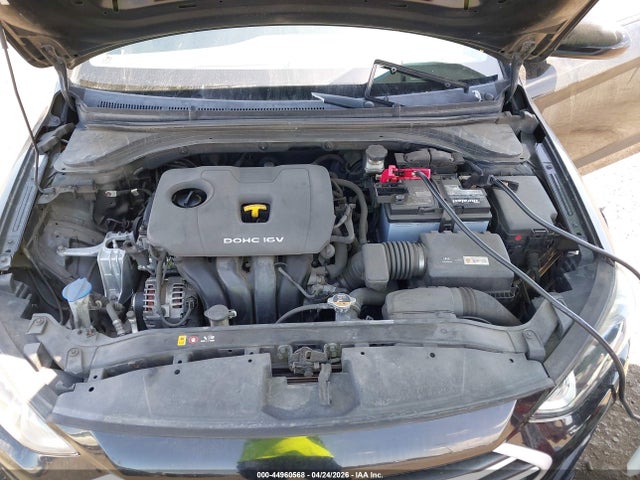 KMHD74LF0HU119025 Hyundai ELANTRA SE