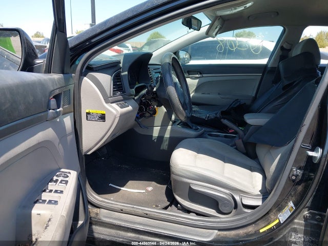 KMHD74LF0HU119025 Hyundai ELANTRA SE