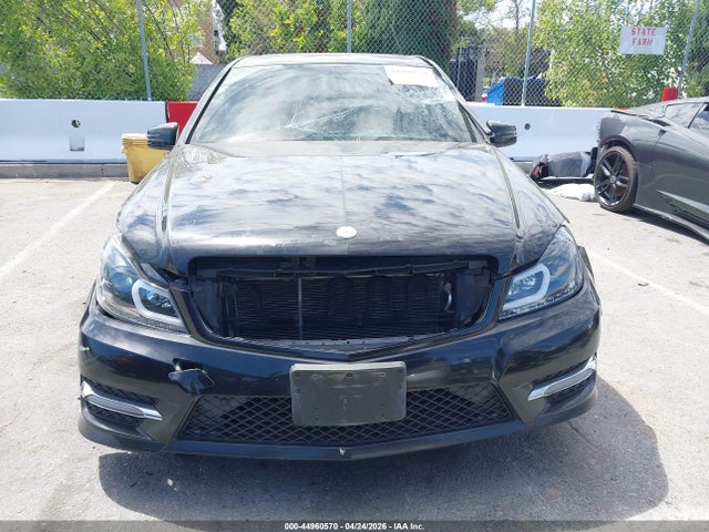 44960570 :رقم المزاد ، WDDGF5HBXCA730390 vin ، 2012 Mercedes-benz C 350 Sport مزاد بيع