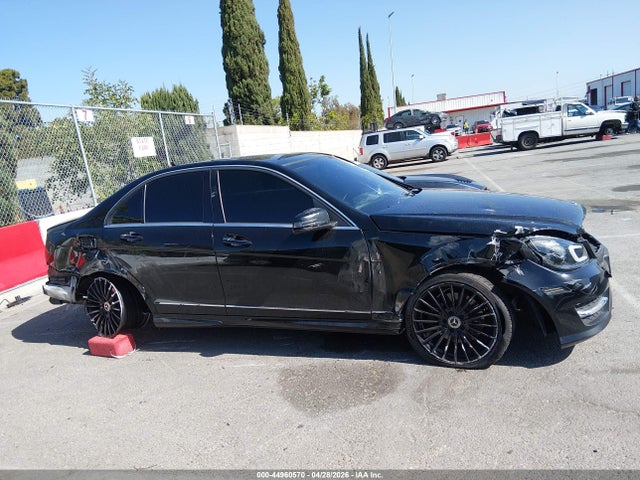 44960570 :رقم المزاد ، WDDGF5HBXCA730390 vin ، 2012 Mercedes-benz C 350 Sport مزاد بيع