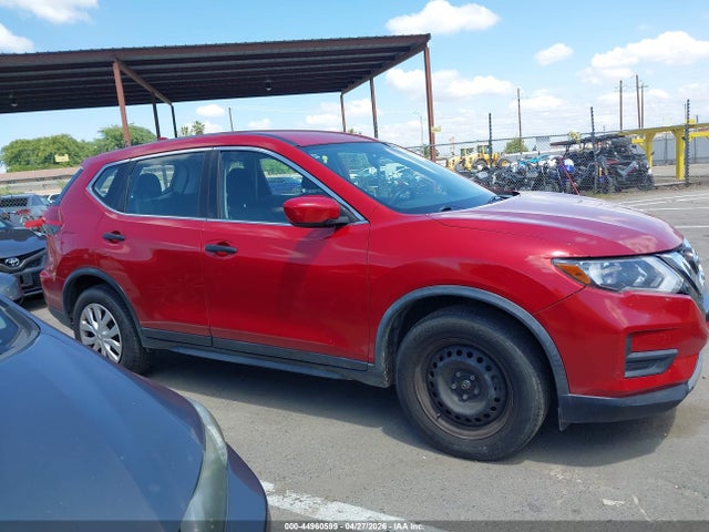 JN8AT2MV9HW265722 Nissan ROGUE S