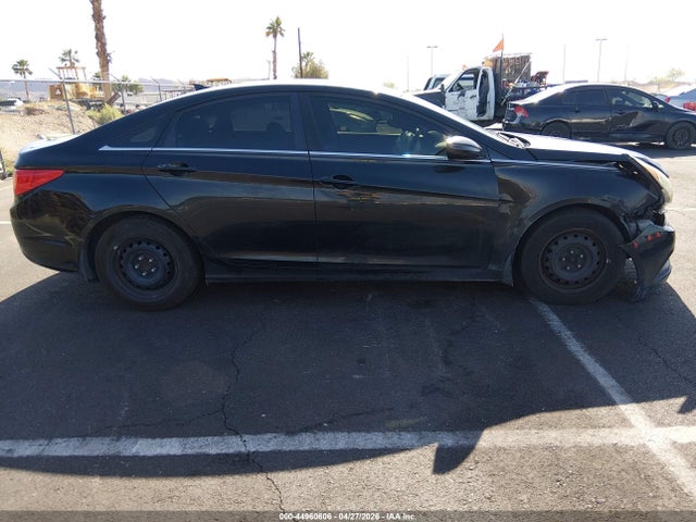 2013 Hyundai Sonata Gls მანქანა იყიდება აუქციონზე, vin: 5NPEB4AC8DH518852, აუქციონის ნომერი: 44960606