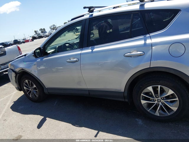 JTMRJREV5HD128641 Toyota Rav4 Hybrid Xle