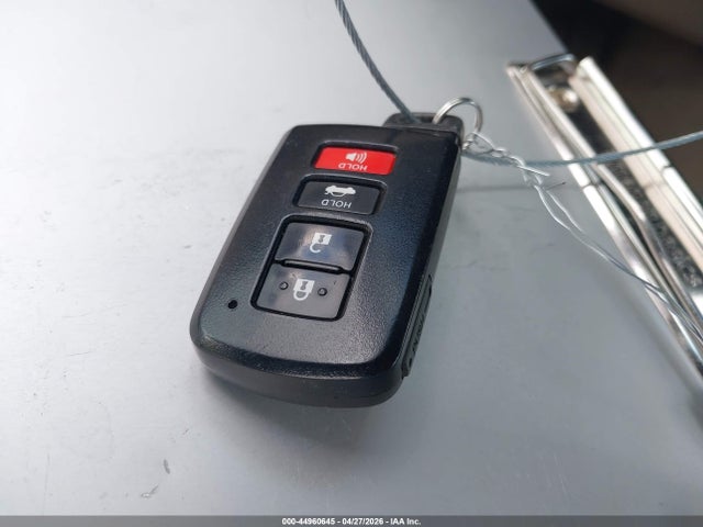 Aukcja sprzedaży 2012 Toyota Camry Hybrid Xle, vin: 4T1BD1FK6CU012559, numer aukcji: 44960645