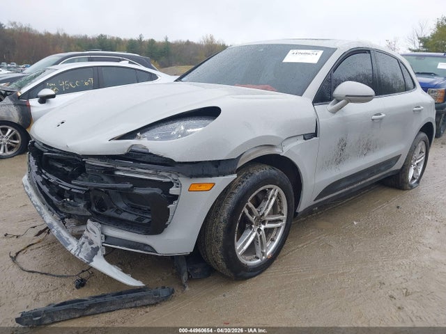Продаж на аукціоні авто 2022 Porsche Macan, vin: WP1AA2A52NLB05120, номер лоту: 44960654