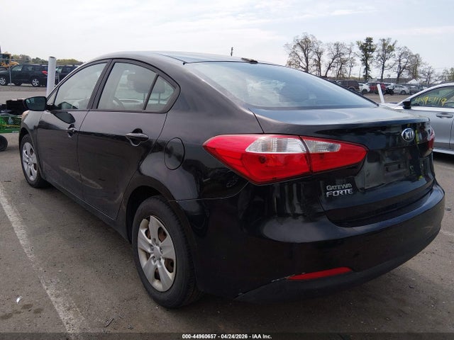 44960657 :رقم المزاد ، KNAFK4A67E5198775 vin ، 2014 Kia Forte Lx مزاد بيع