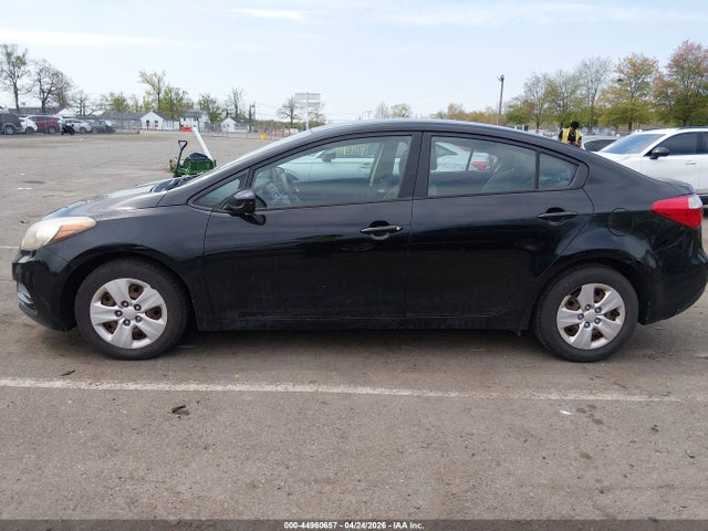 44960657 :رقم المزاد ، KNAFK4A67E5198775 vin ، 2014 Kia Forte Lx مزاد بيع