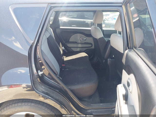 KIA Soul 2016 KNDJN2A22G7374810 Image 8