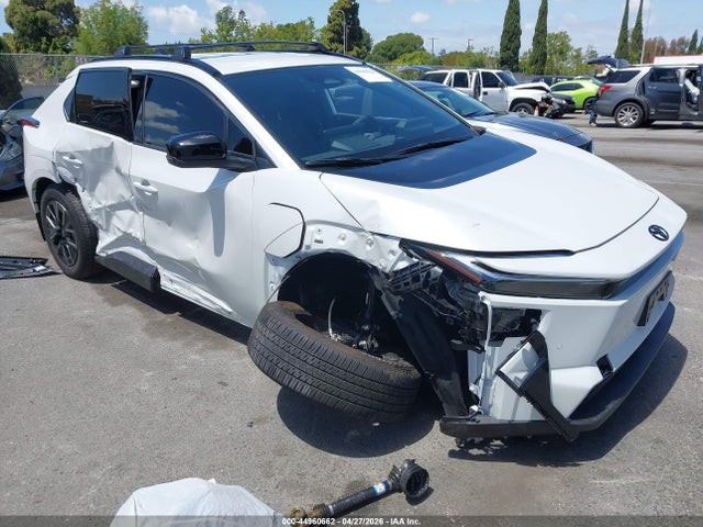 44960662 :رقم المزاد ، JTMBFAEB4TA004557 vin ، 2026 Toyota Bz Xle مزاد بيع