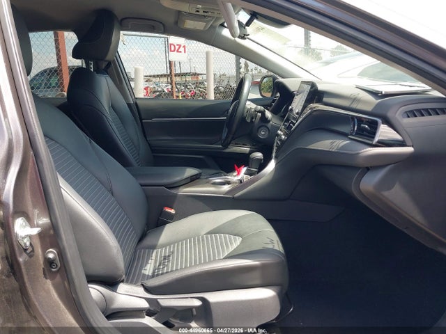 2024 Toyota Camry Se მანქანა იყიდება აუქციონზე, vin: 4T1G11AK8RU870064, აუქციონის ნომერი: 44960665