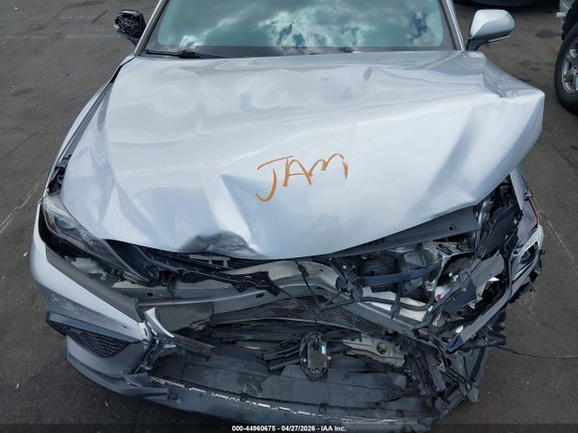 4T1G11AK1NU697241 Toyota CAMRY SE