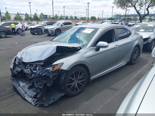 4T1G11AK1NU697241 Toyota CAMRY SE