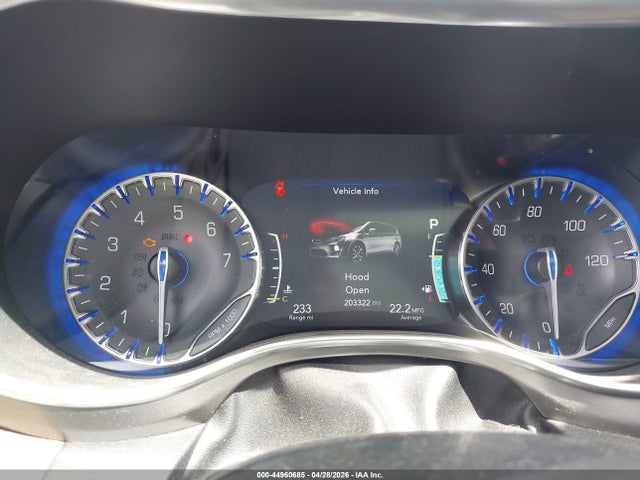 Продажа на аукционе авто 2017 Chrysler Pacifica Limited, vin: 2C4RC1GGXHR506640, номер лота: 44960685
