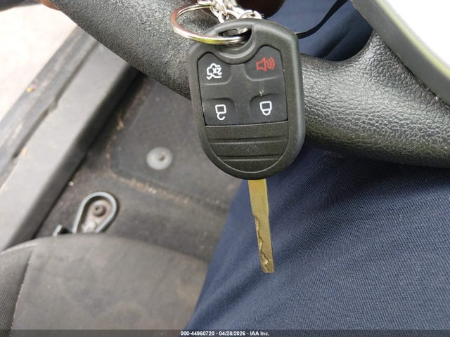2019 Ford Fiesta Se მანქანა იყიდება აუქციონზე, vin: 3FADP4EJ2KM136822, აუქციონის ნომერი: 44960720