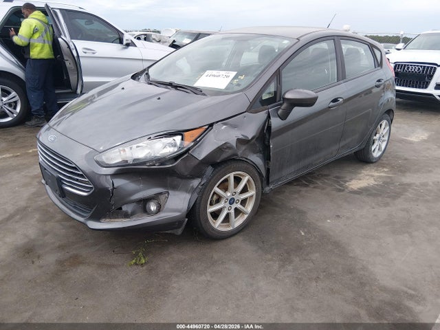 2019 Ford Fiesta Se მანქანა იყიდება აუქციონზე, vin: 3FADP4EJ2KM136822, აუქციონის ნომერი: 44960720