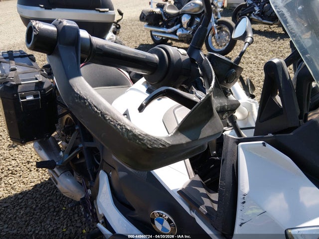 BMW S 1000 Xr 2016 WB10D1308GZ462721 Image 14