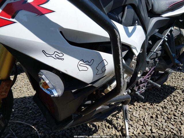 BMW S 1000 Xr 2016 WB10D1308GZ462721 Image 18