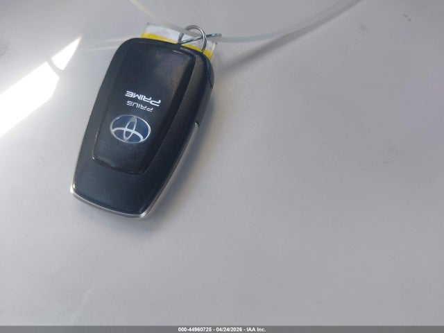 JTDKARFP8J3078217 Toyota Prius Prime Premium