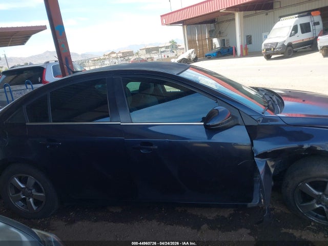 1G1PC5SBXE7292944 Chevrolet Cruze 1lt Auto
