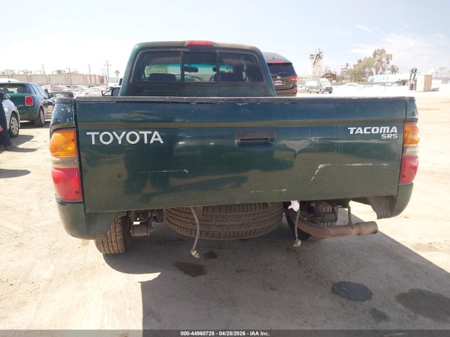 2002 Toyota Tacoma მანქანა იყიდება აუქციონზე, vin: 5TEVL52N02Z133671, აუქციონის ნომერი: 44960728