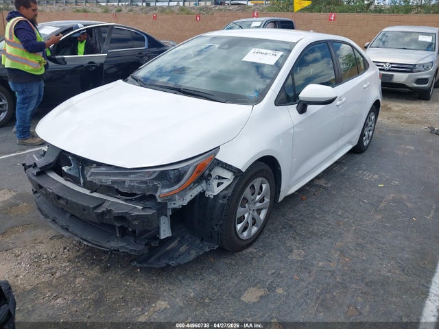 Toyota COROLLA LE 2020 JTDEPRAE7LJ010345 Image 2