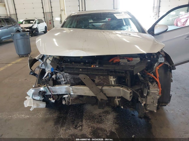 2019 Hyundai Ioniq Plug-in Hybrid Limited მანქანა იყიდება აუქციონზე, vin: KMHC75LD2KU159808, აუქციონის ნომერი: 44960740