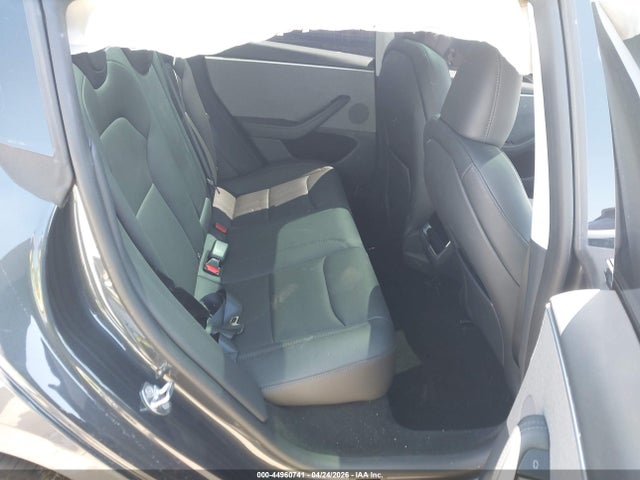 Продажа на аукционе авто 2025 Tesla Model 3 Long Range Rear-wheel Drive/standard Rear-wheel Drive, vin: 5YJ3E1EA9SF013033, номер лота: 44960741