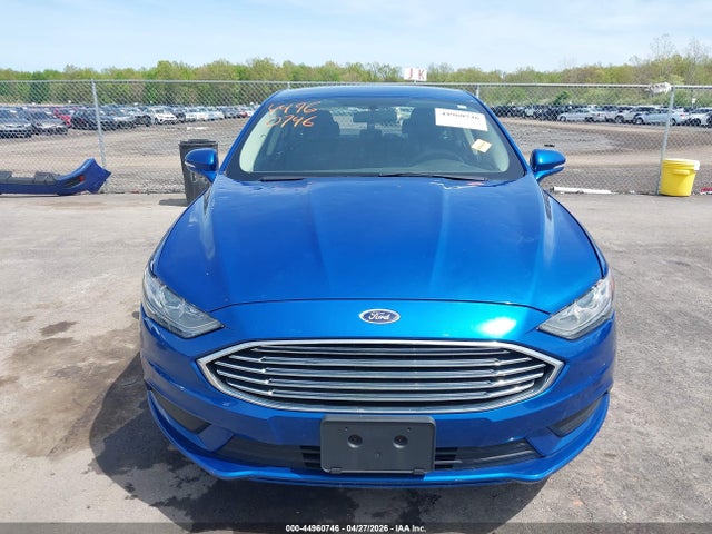 44960746 :رقم المزاد ، 3FA6P0HDXHR411694 vin ، 2017 Ford Fusion Se مزاد بيع