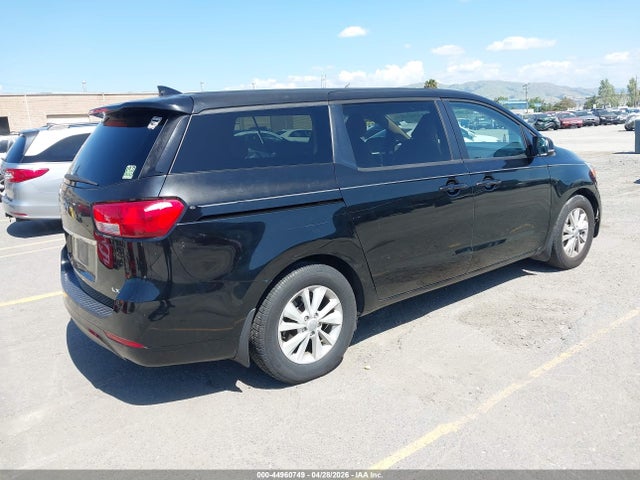 KNDMB5C13J6356387 KIA SEDONA LX