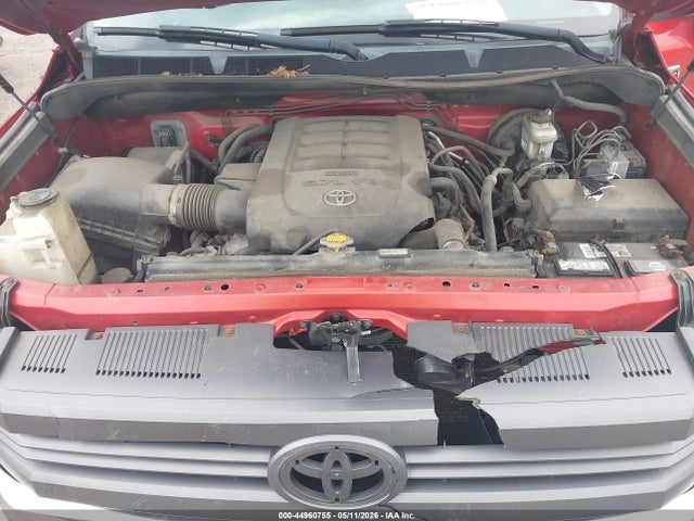 5TFUY5F19EX354962 Toyota Tundra Sr5 5.7l V8