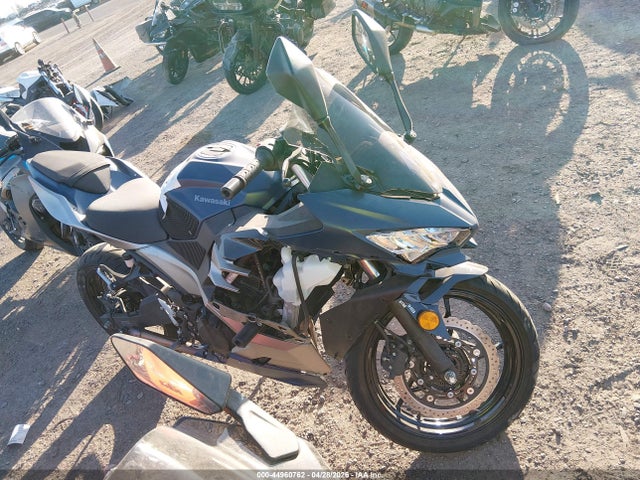 JKAEXKG19PDAM1898 Kawasaki EX400