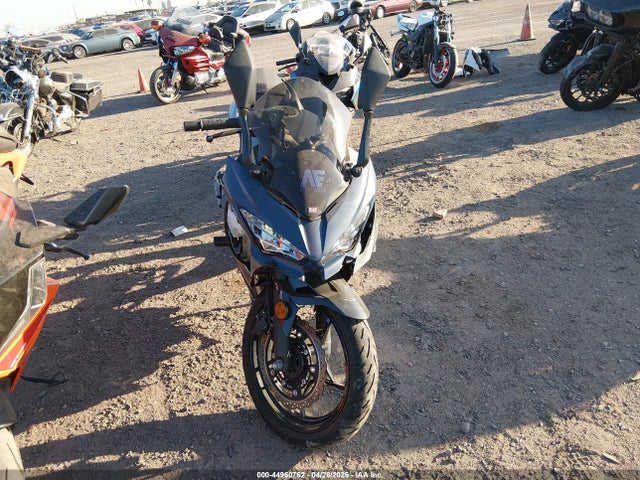 JKAEXKG19PDAM1898 Kawasaki EX400