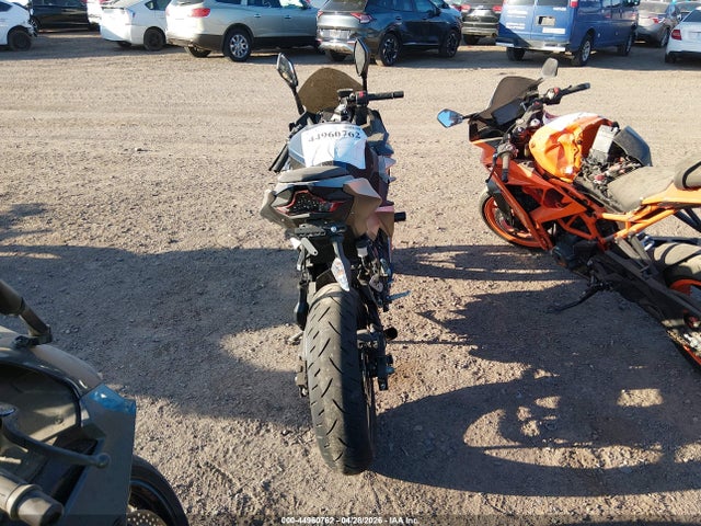 JKAEXKG19PDAM1898 Kawasaki EX400