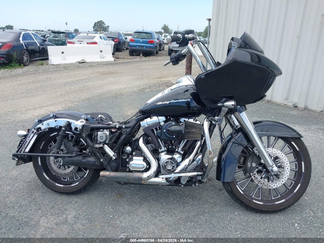 44960766 :رقم المزاد ، 1HD1KTM3XFB641527 vin ، 2015 Harley-davidson Fltrxs Road Glide Special مزاد بيع