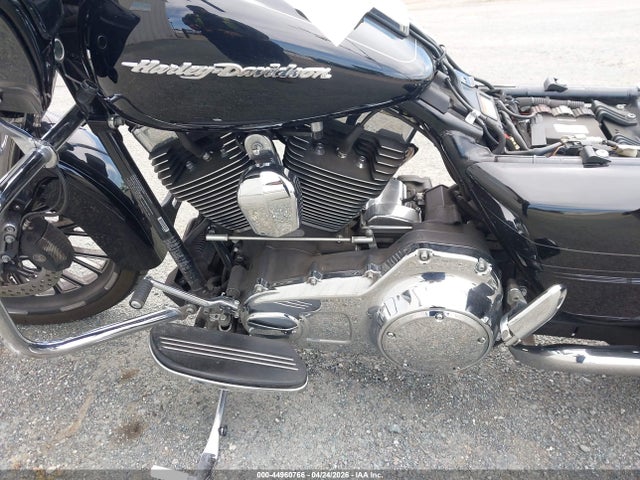 44960766 :رقم المزاد ، 1HD1KTM3XFB641527 vin ، 2015 Harley-davidson Fltrxs Road Glide Special مزاد بيع