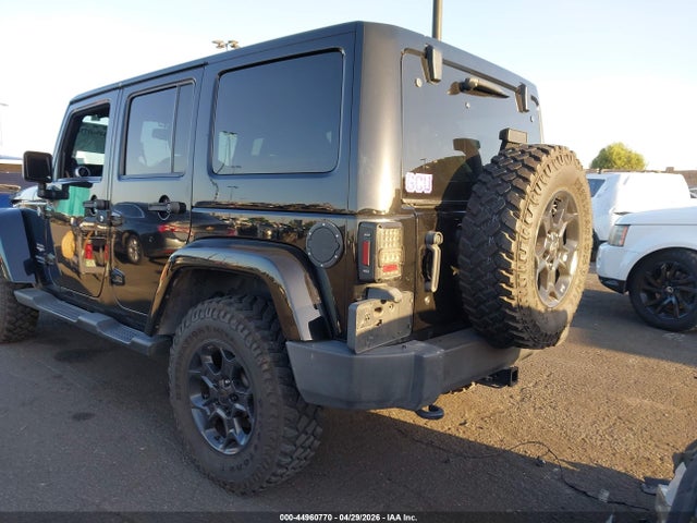 1C4BJWEG1EL108356 Jeep Wrangler Unlimited Sahara