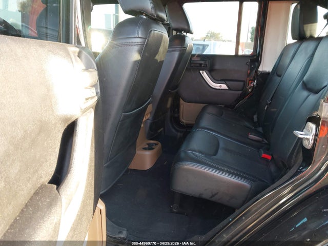 1C4BJWEG1EL108356 Jeep Wrangler Unlimited Sahara
