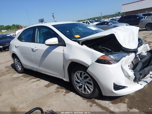 Aukcja sprzedaży 2018 Toyota Corolla Le, vin: 5YFBURHE3JP779340, numer aukcji: 44960776