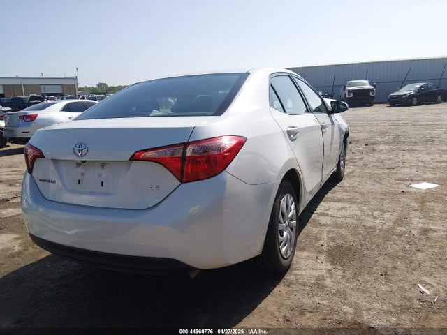 Aukcja sprzedaży 2018 Toyota Corolla Le, vin: 5YFBURHE3JP779340, numer aukcji: 44960776