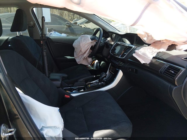 44960788 :رقم المزاد ، 1HGCR2F70GA148044 vin ، 2016 Honda Accord Ex مزاد بيع
