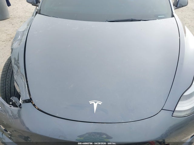 Aukcja sprzedaży 2022 Tesla Model 3 Performance Dual Motor All-wheel Drive, vin: 5YJ3E1EC0NF261113, numer aukcji: 44960796