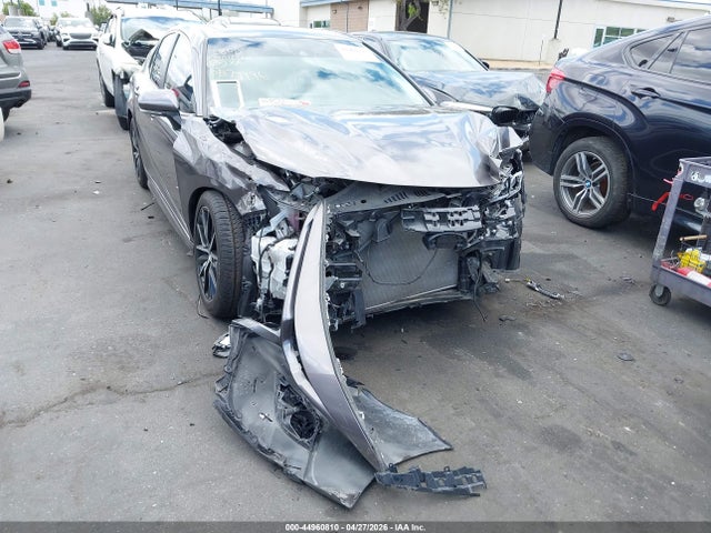 4T1S31AK9RU625987 Toyota Camry Hybrid Se