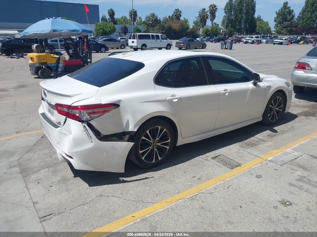 4T1B21HK1JU002666 Toyota Camry Hybrid Se