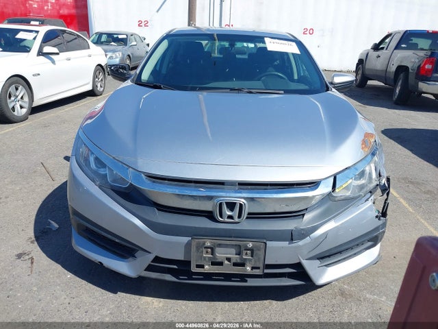 2018 Honda Civic Lx მანქანა იყიდება აუქციონზე, vin: 2HGFC2F57JH538029, აუქციონის ნომერი: 44960826