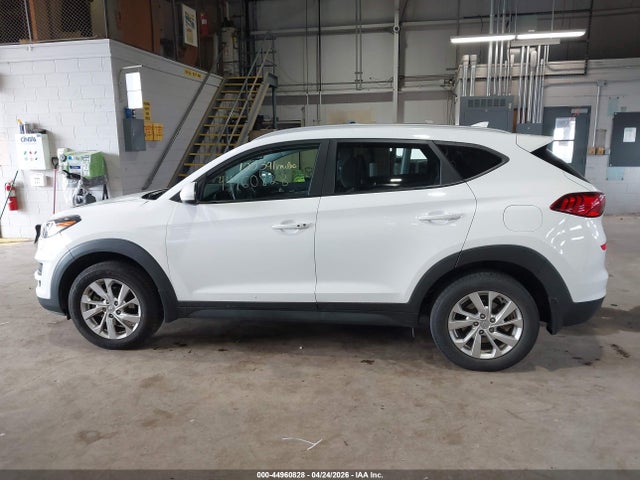 KM8J3CA41MU304382 Hyundai Tucson Value
