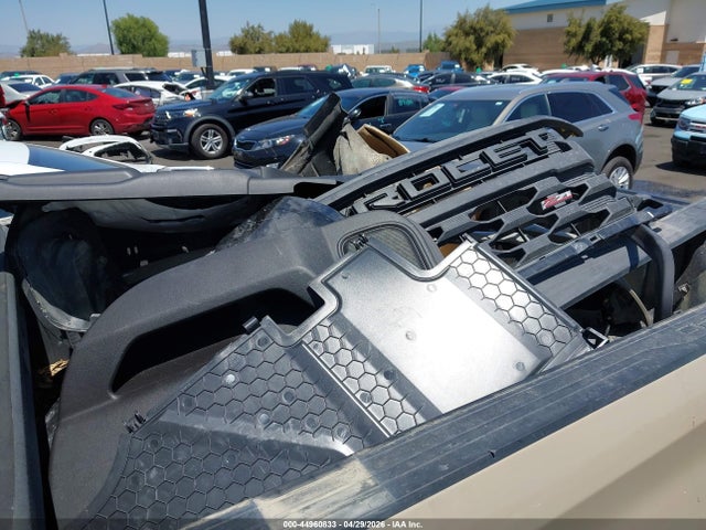 Продажа на аукционе авто 2022 Chevrolet Silverado 1500 4wd  Short Bed Custom Trail Boss, vin: 3GCPDCED2NG587241, номер лота: 44960833