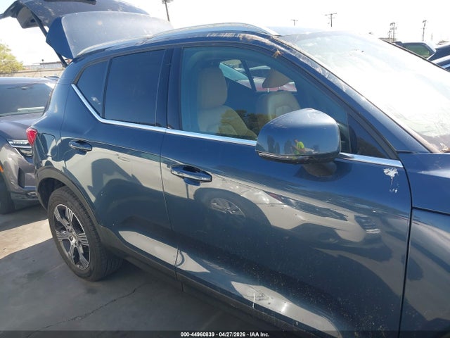 YV4AC2HL9M2602540 Volvo Xc40 T4 Inscription
