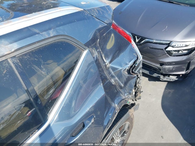 YV4AC2HL9M2602540 Volvo Xc40 T4 Inscription