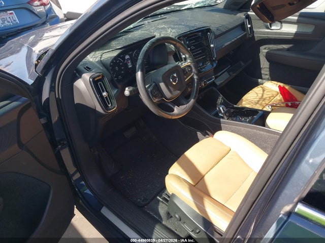 YV4AC2HL9M2602540 Volvo Xc40 T4 Inscription